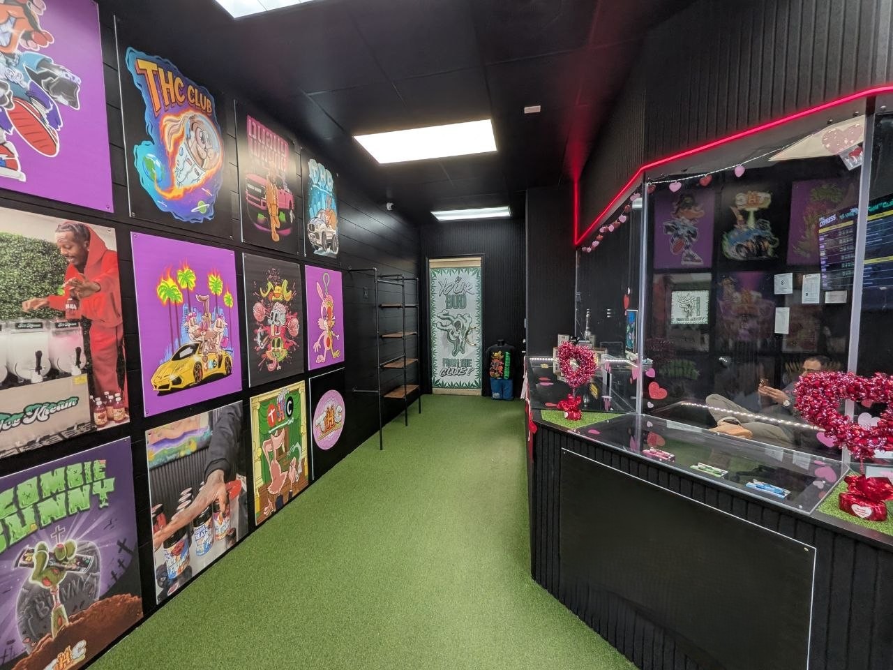 Profitable 12-Location Smoke Shop Chain | $8M Revenue | Houston, TX